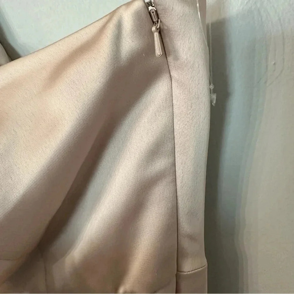 Lovely Maddie Lux Charm Cameo One Shoulder Satin Maxi Dress Size 10R NWOT - Picture 7 of 9